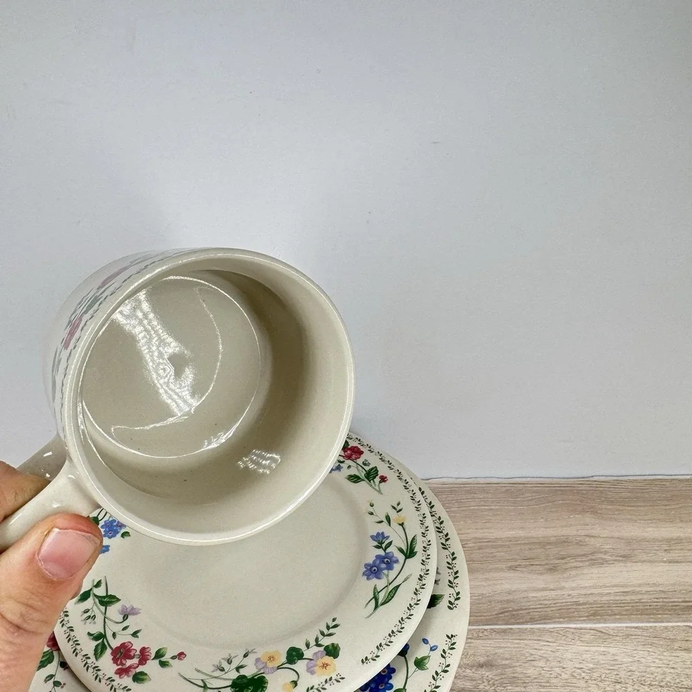 Pfaltzgraff Garden Party USA‎ Floral Stoneware Mixed Dinnerware Plates Bowl Cup
